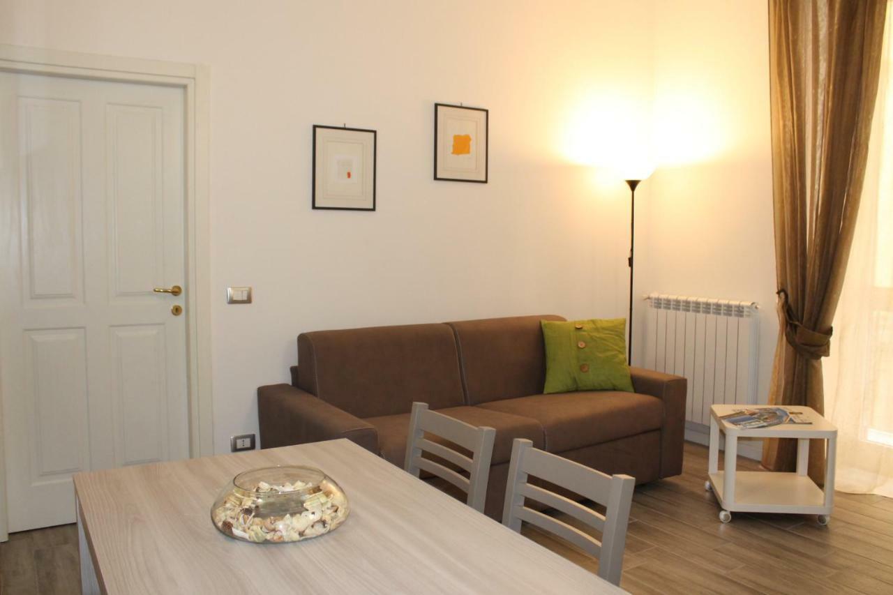 Am'S Apartment La Spezia Bagian luar foto